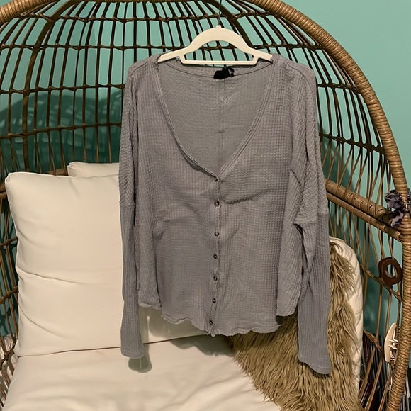 Grey waffle Henley - Picture 2 of 6